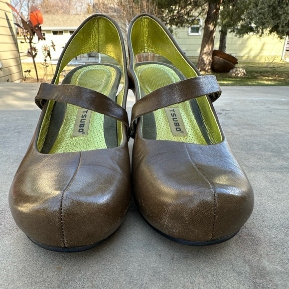 Tsubo Women's Acrea Mary Jane Slingback Pumps Olive Green Leather 9.5 READ - Picture 3 of 13